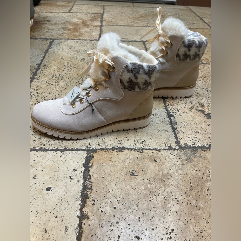 BRAND NEW Cole Haan Suede Animal Print Waterproof Women Fleece Winter Boot